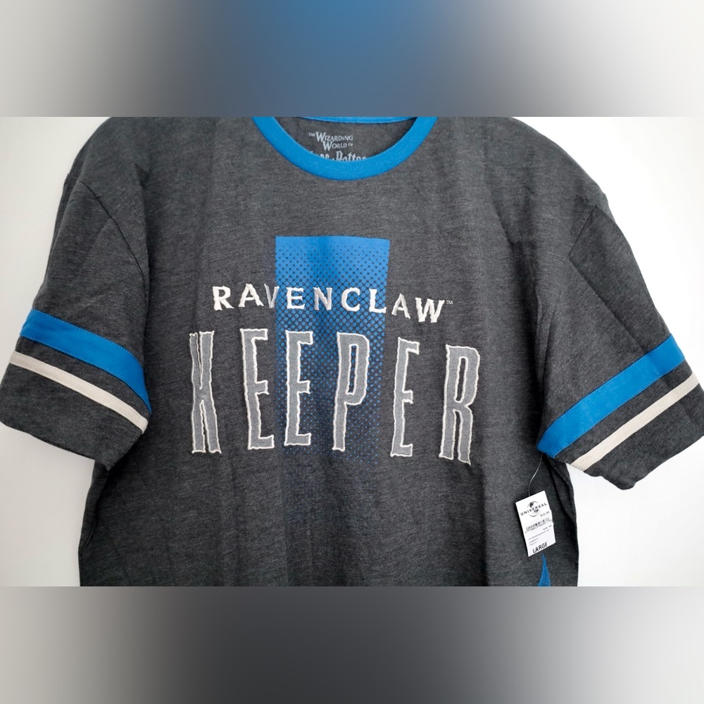 Ravenclaw™ Quidditch™ Keeper Adult T-Shirt Brand New (L) Universal Studios - Picture 7 of 13